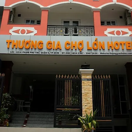 Cholon Business Hotel